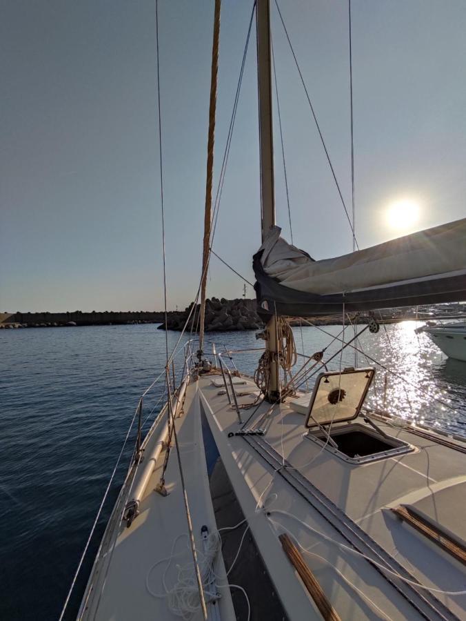 Dormire In Barca A Vela Maratea Dış mekan fotoğraf