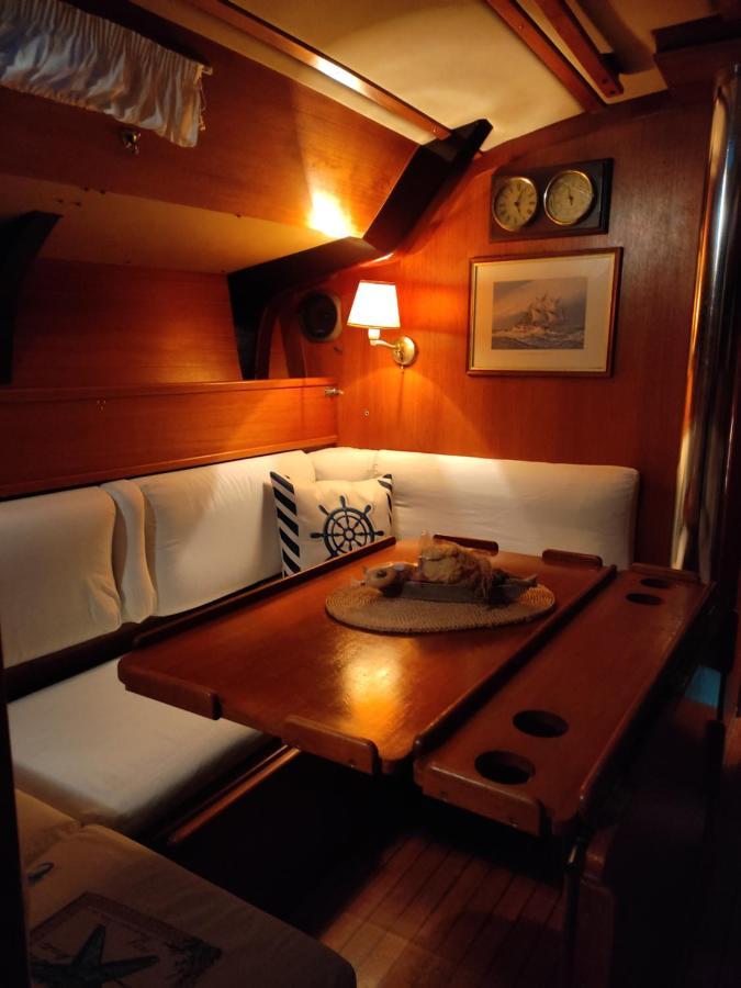 Dormire In Barca A Vela Maratea Dış mekan fotoğraf